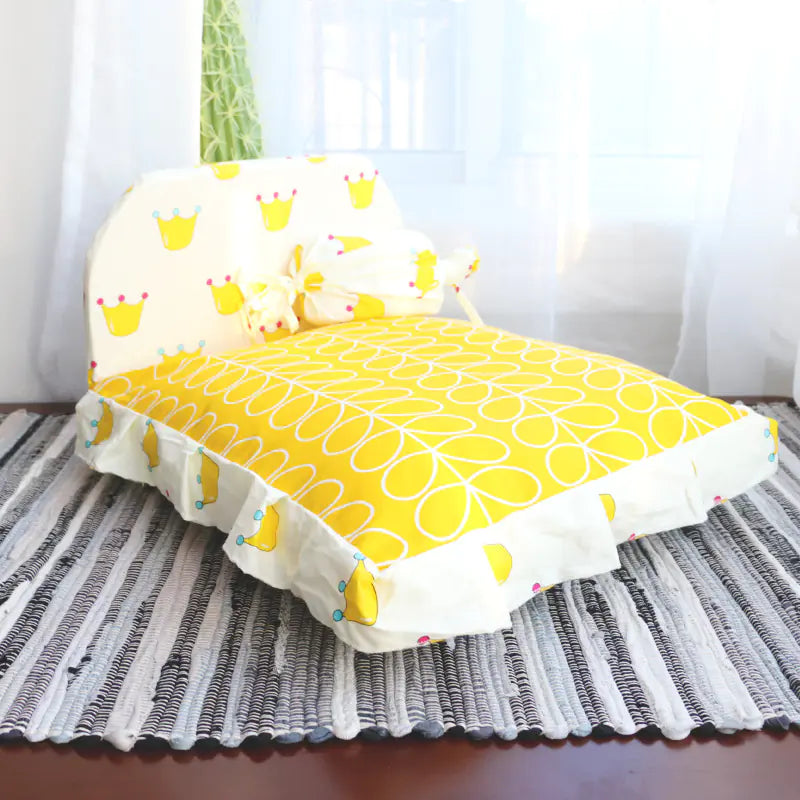 Pet Bed for Small Dogs and Cats, Washable Design