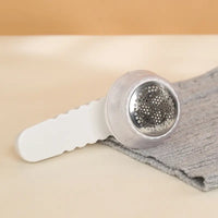 Electric Fabric Shaver for Clothes and Furniture (1pc)